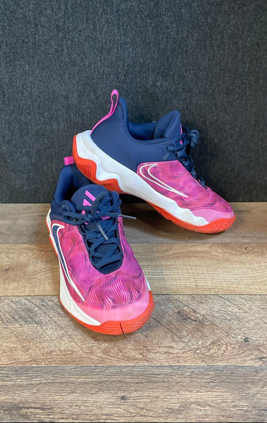 Nike Giannis Immortality 4 GS Beyond Pink Blue Basketball Shoes Size 4.5Y