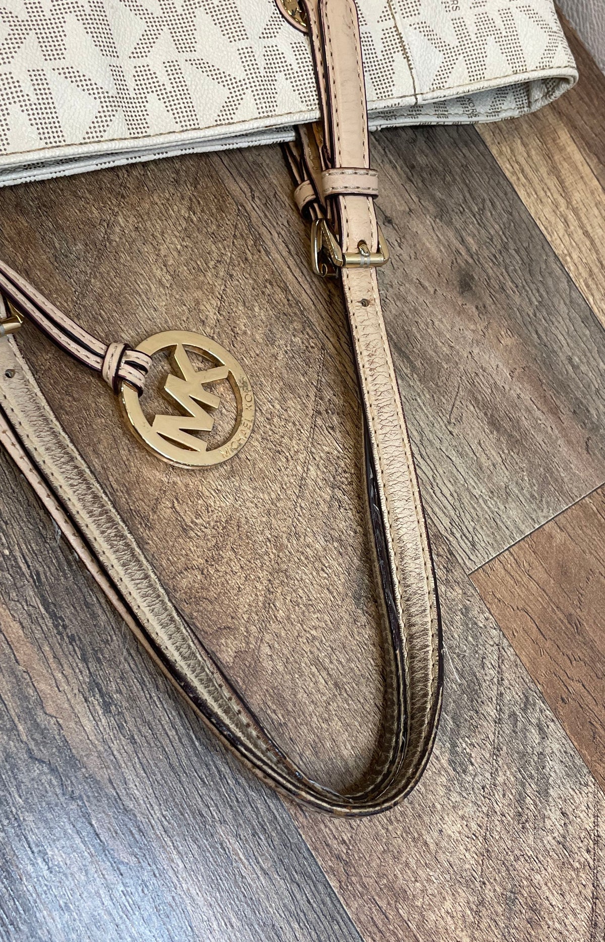 Michael Kors White Signature Jet Set Tote Bag Leather Trim Gold Hardware