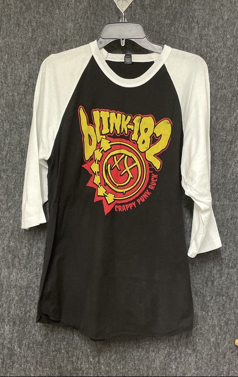 Blink-182 2011 North American Tour T-Shirt Crappy Punk Rock Raglan Tultex Sz M