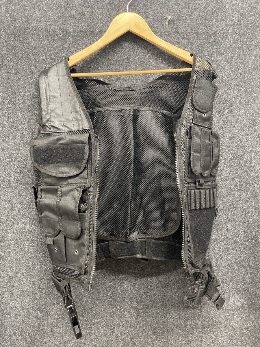 Men's Black Adjustable Tactical Mesh Utility Vest with Pouches & Duty Belt