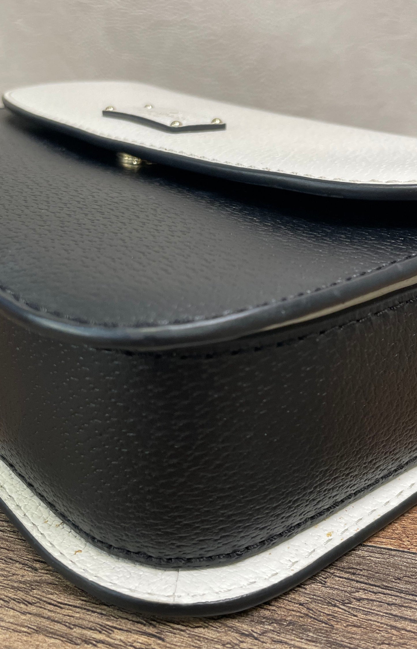 Kate Spade New York Black White Colorblock Pebbled Leather Crossbody Bag Silver