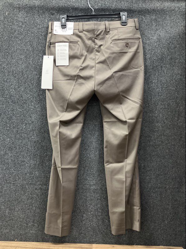 Calvin Klein Men's Jinny Dress Pants Taupe Stretch Wrinkle Resistant 32x30 NWT