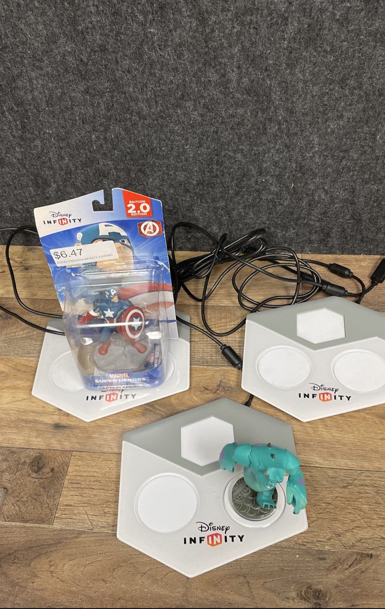 Disney Infinity Lot 3 Base Portals Captain America Sealed Sulley Figures