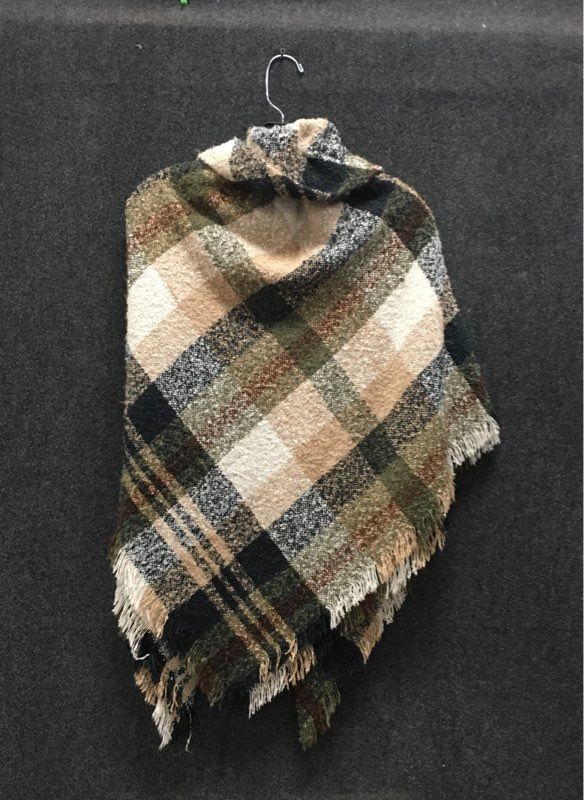 Marc New York Andrew Marc Women's Plaid Poncho Green Tan Toggle Fringe One Size