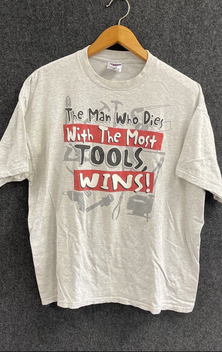 Men's Size XL Jerzees Vintage Man with the Most Tools Shirt Some Yellowing