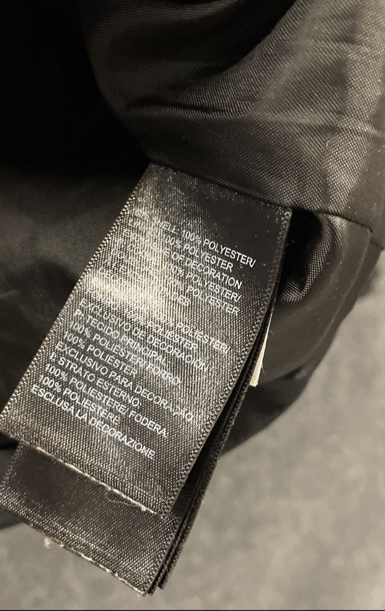 The North Face Boy's Resolve Black DryVent Waterproof Hooded Rain Jacket S 7/8