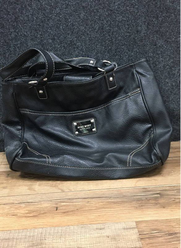 Vintage Y2K Nine West Black Pebbled Faux Leather Shoulder Bag Tote