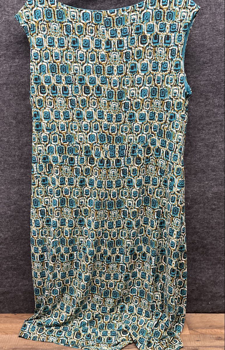 Jones Studio Women's Green Geometric Sleeveless V-Neck Ruched Dress Sz 16W NWT