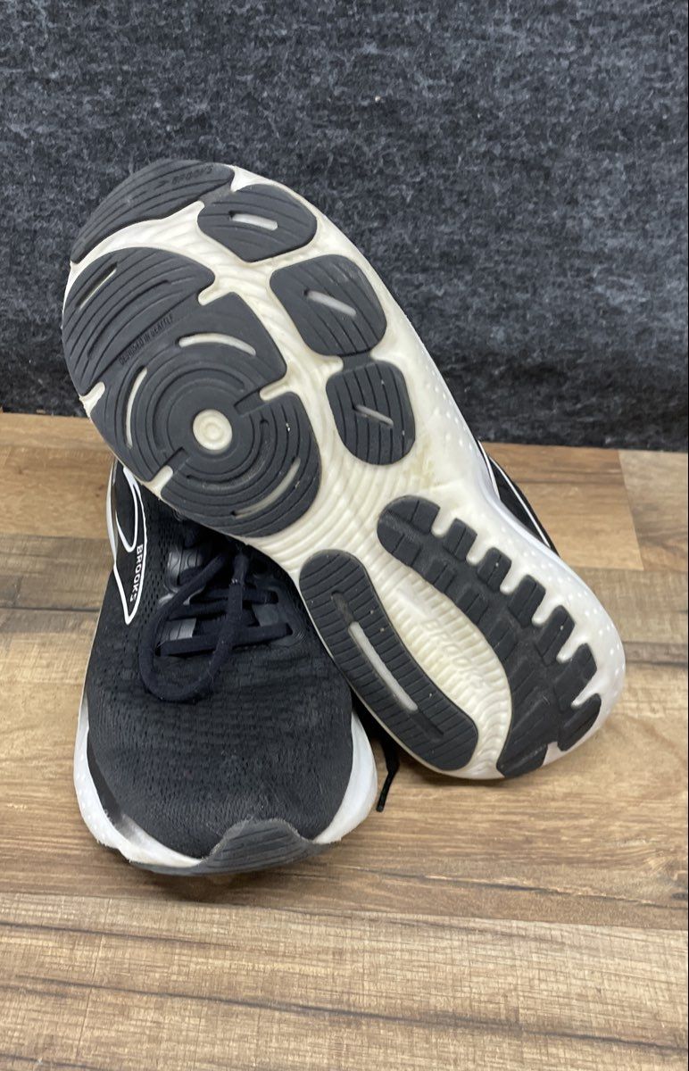 Brooks Glycerin 21 Black White Women's Running Shoes Wide D Size 8.5