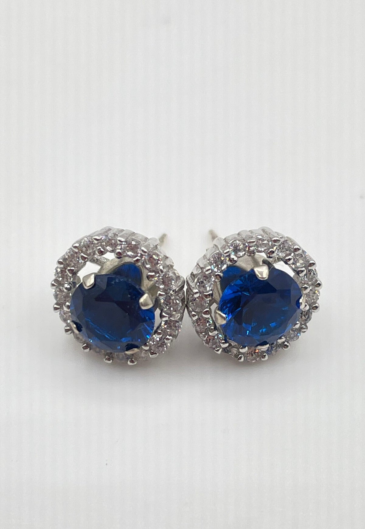 925 Sterling Blue Sapphire Stud Earrings & CZ Earring Jackets (Missing Stone) 2g