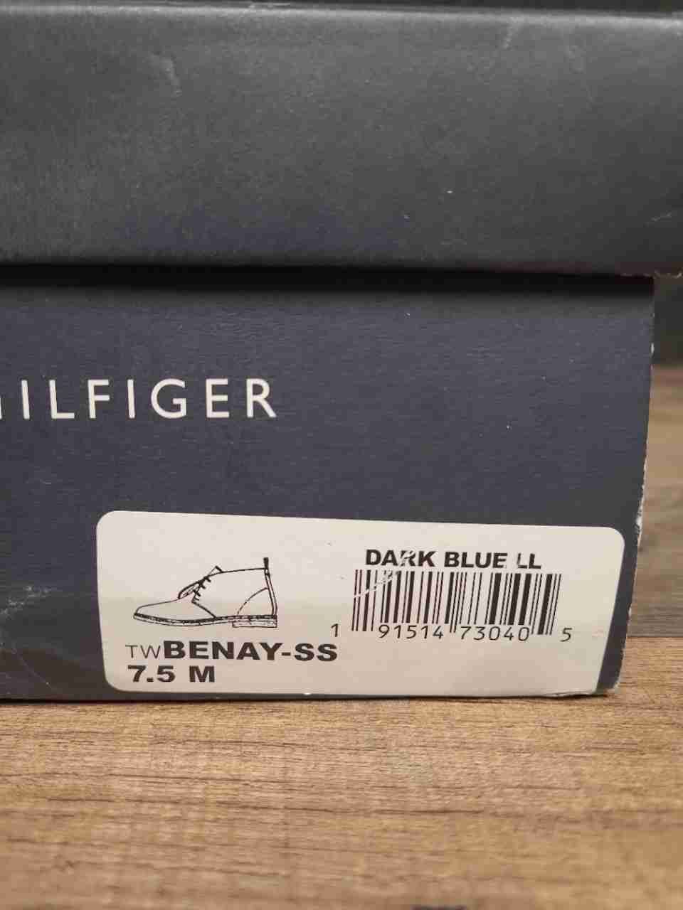 Tommy Hilfiger Benay Dark Blue Men's Chukka Desert Boots Size 7.5 M