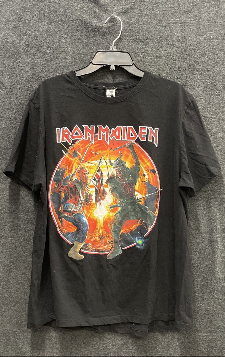 Iron Maiden Legacy of the Beast World Tour 2022 T-Shirt Double Stitch Sz L