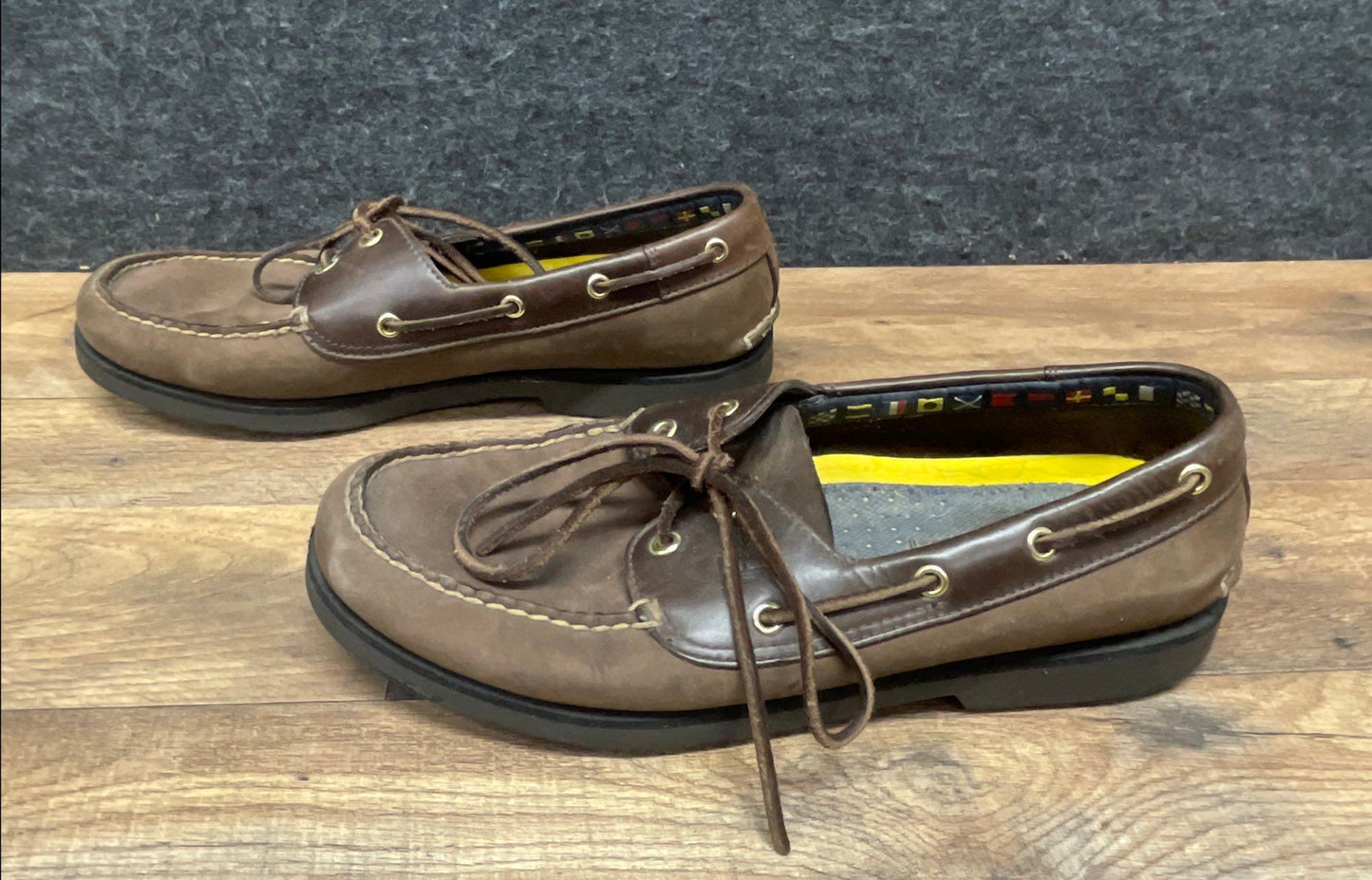 Timberland Classic 2-Eye Boat Shoe Brown Leather Men's Size 11 M