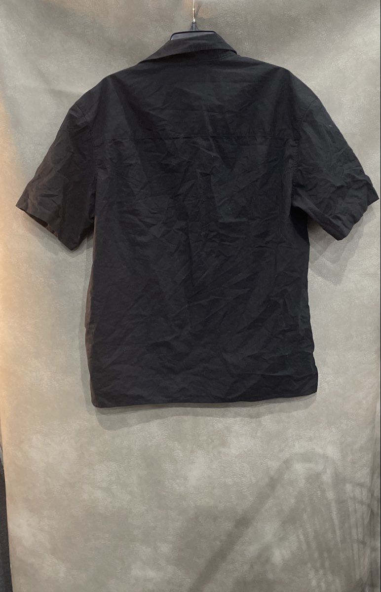 H&M Men's Black Short Sleeve Button Up Shirt Relaxed Fit 100% Cotton Pocket M