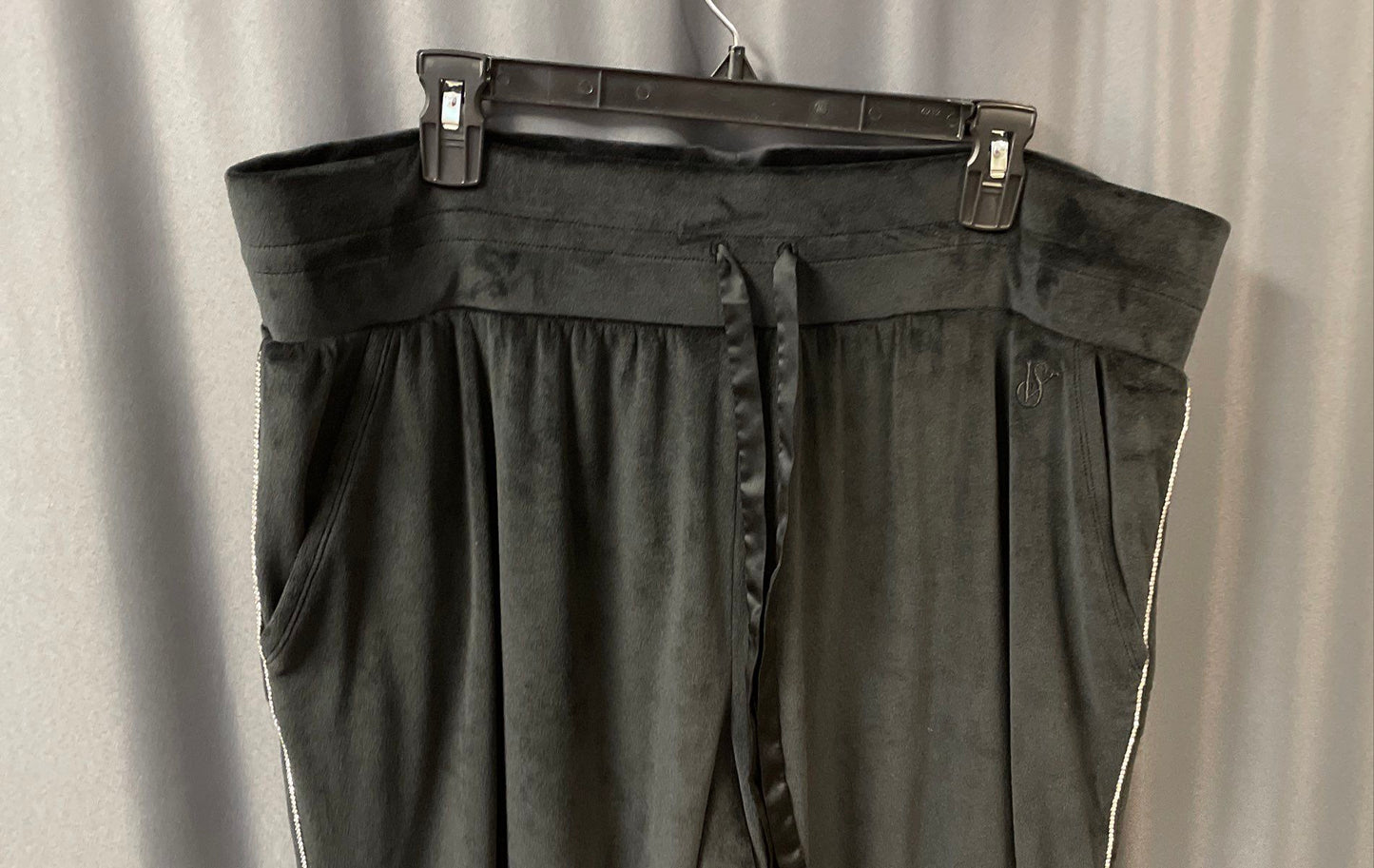 Victoria's Secret Women's Black Velour Rhinestone Stripe Jogger Pants XXL