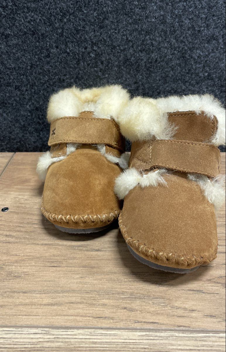 L.L.Bean Wicked Good Shearling Bootie Slippers Tan Brown Infant Toddler Size 5-6