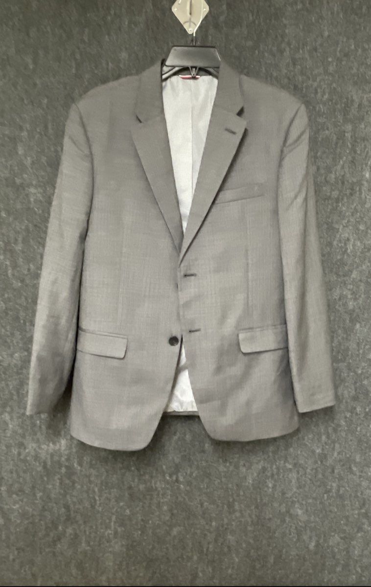 Tommy Hilfiger Men's Gray Worsted Wool Vasser 2-Piece Suit Sz 38R 32W NWT