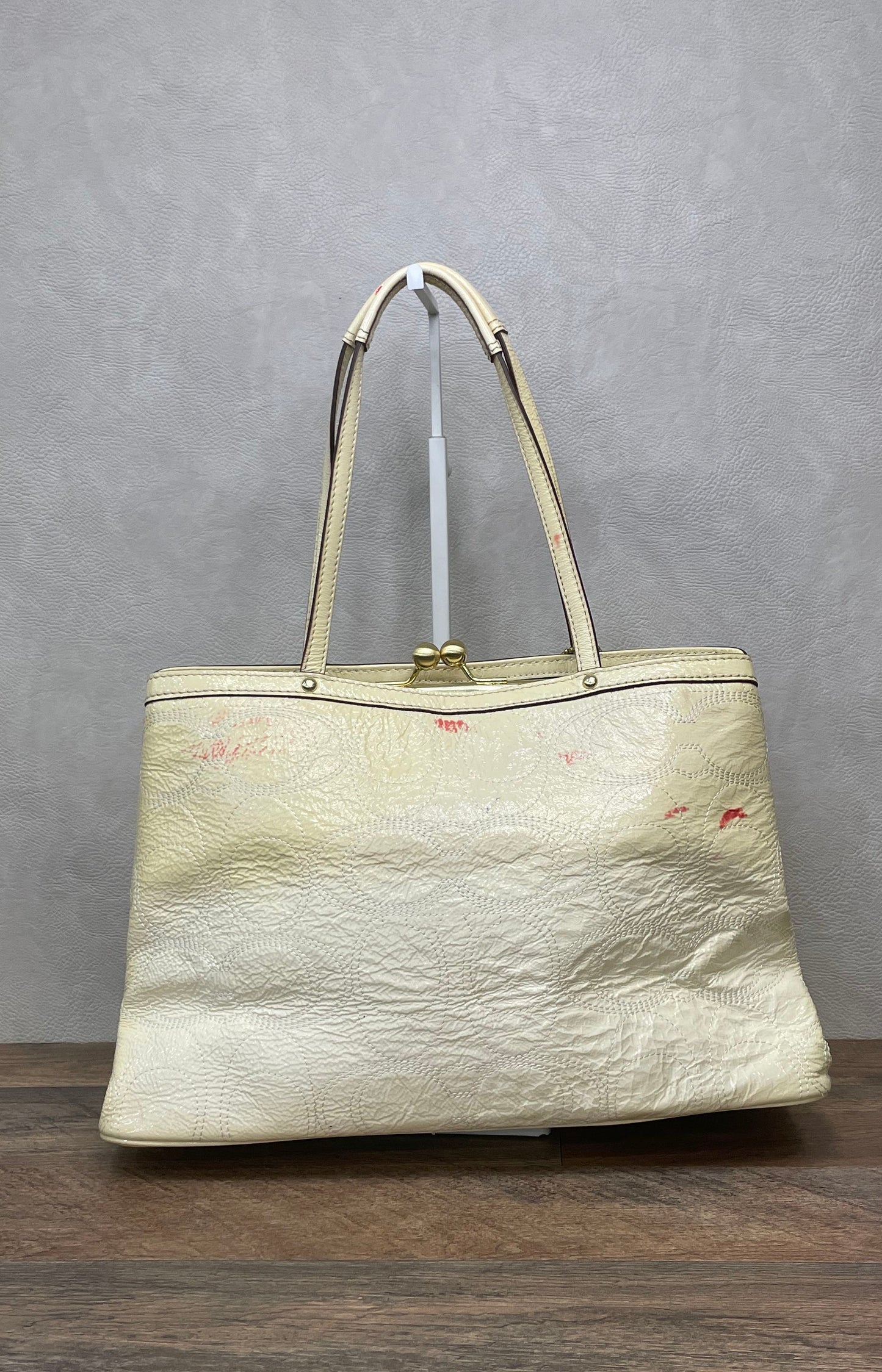 Coach Cream Signature Patent Leather Kiss Lock Tote Bag Gold Hardware