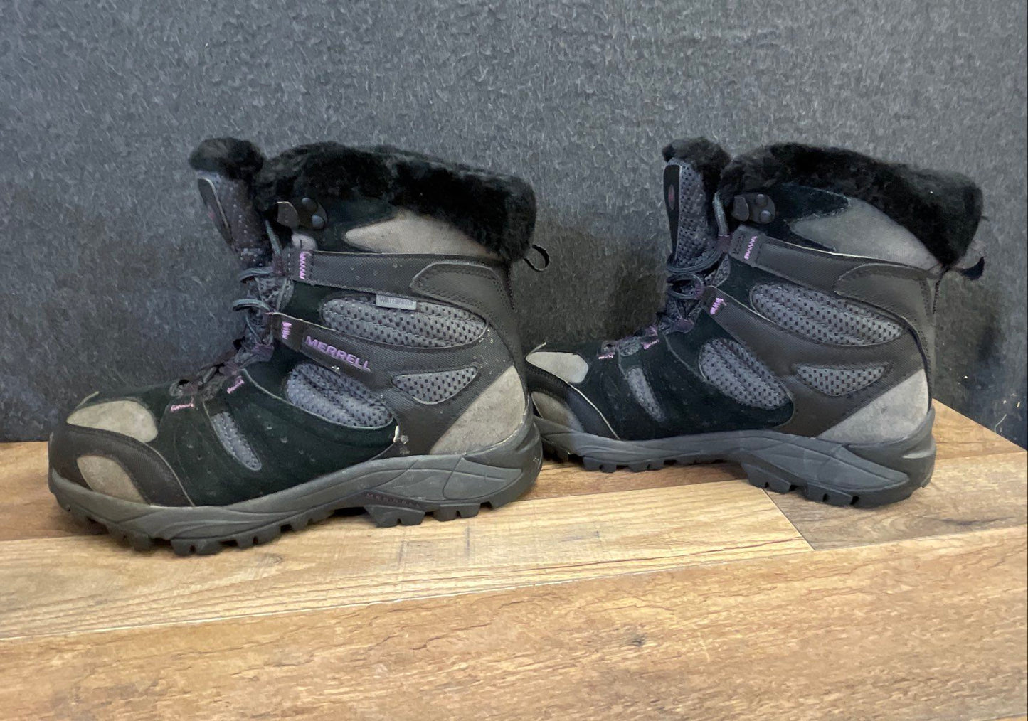 Merrell Aurora 6 Ice+ Waterproof Black Damson Winter Hiking Boots Size 9