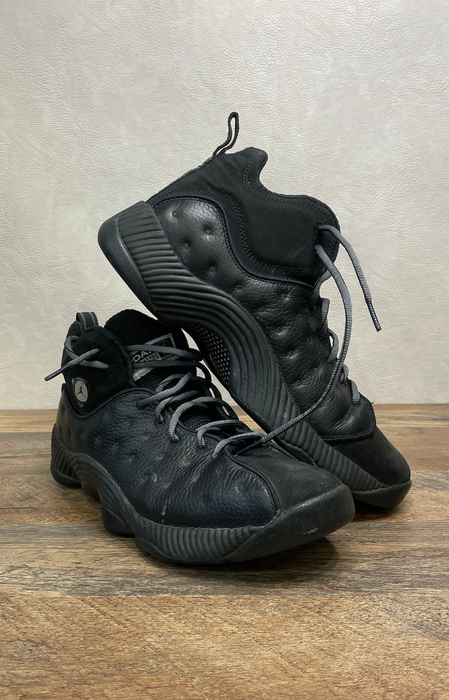 Jordan Jumpman Team II Black Anthracite Basketball Shoes Men's Size 10