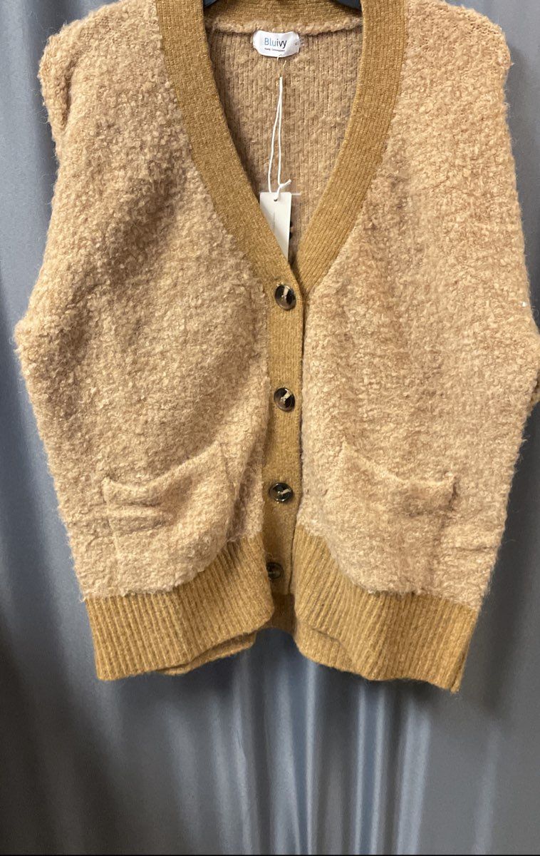 Bluivy Women's Caramel Wool Blend Boucle Button Front Cardigan NWT Sz S/M