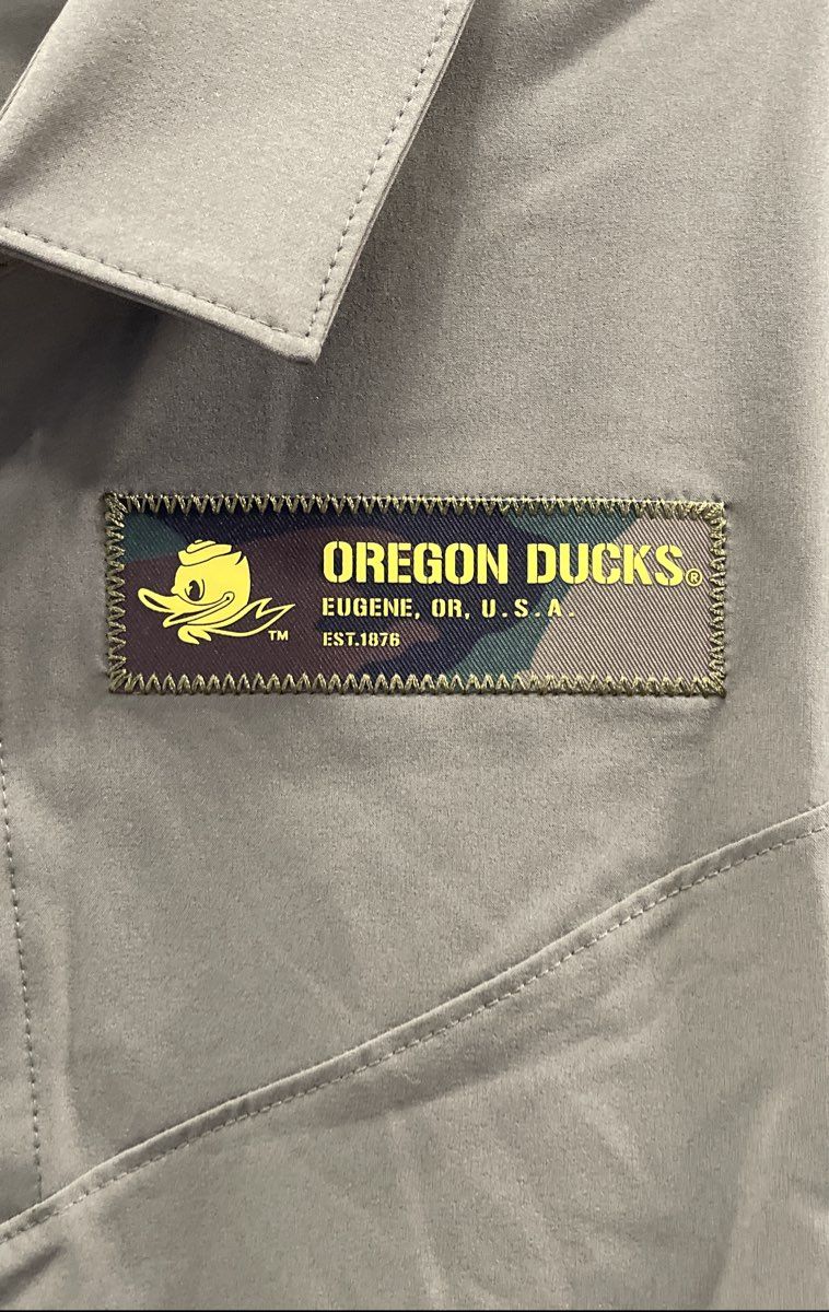 Nike Men's Oregon Ducks Olive Green Sideline Dri-Fit Shirt US Flag Camo Patch L