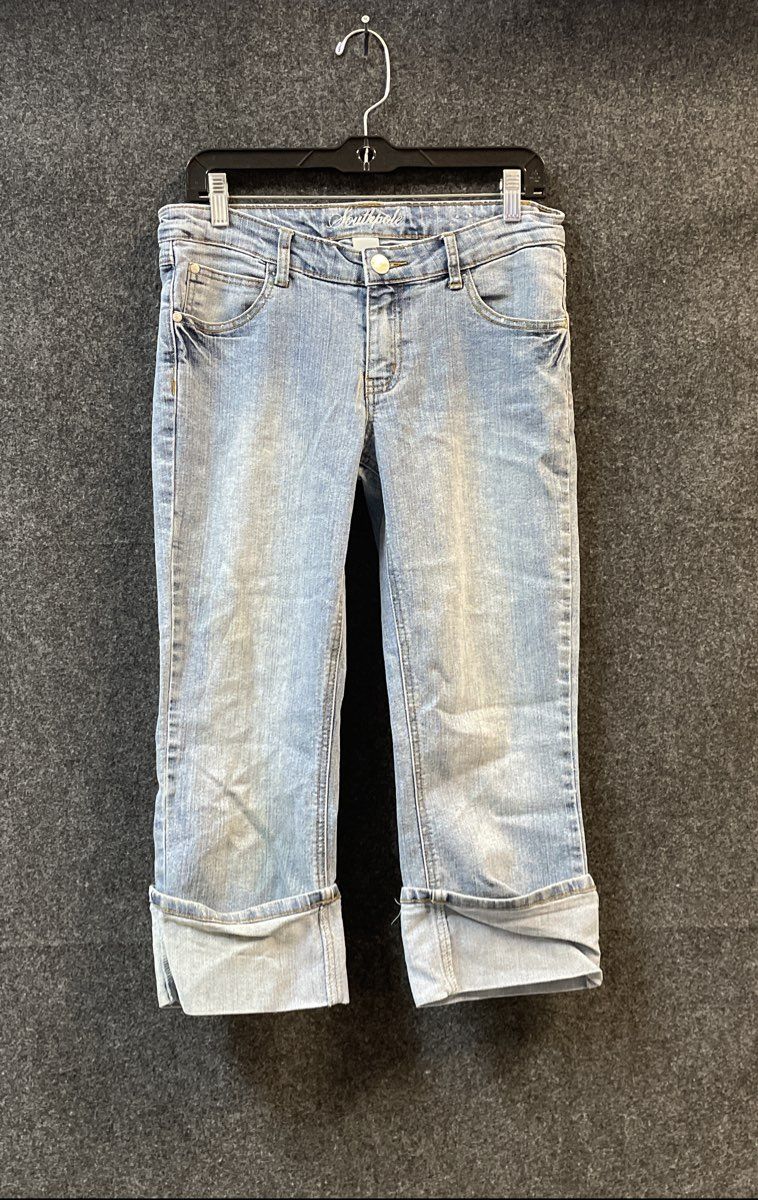 Vintage Y2K Southpole Women's Light Wash Embroidered Capri Jeans Blue Sz 9
