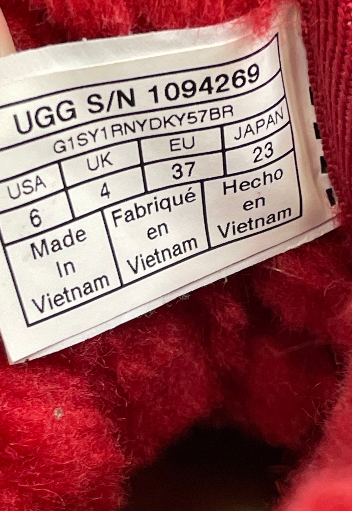 UGG Neumel Red Suede Lace-Up Chukka Boots Women's Size 6