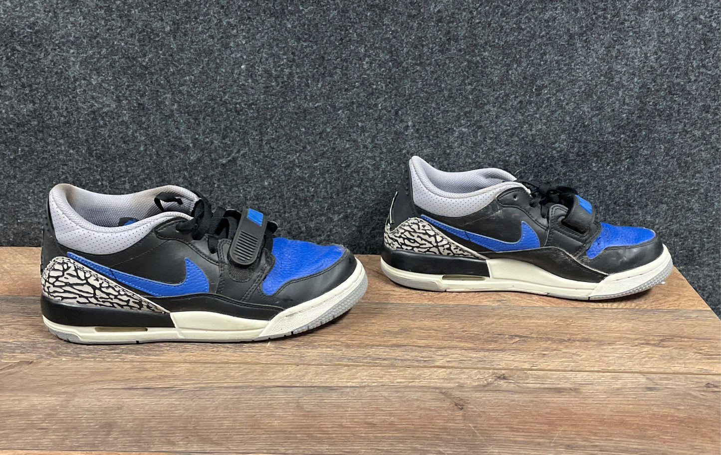 Nike Jordan Legacy 312 Low Game Royal Black Elephant Print Sneakers Size 7Y