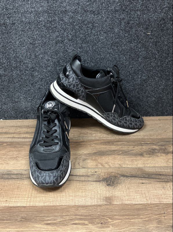 Michael Kors Billie Black Grey Monogram Low Top Trainer Sneakers Womens Size 8