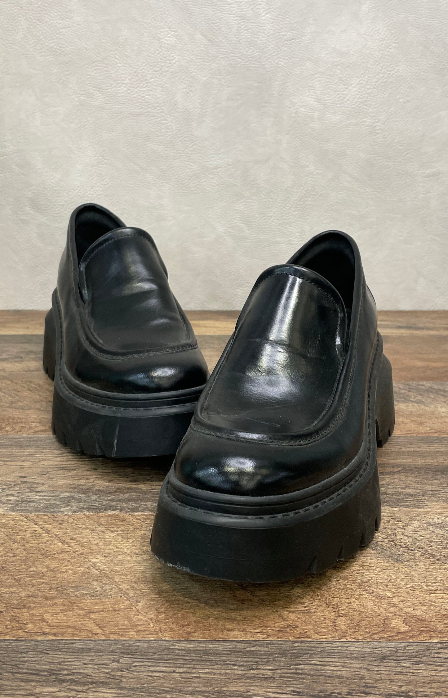 Michael Kors Black Leather Corey Platform Lug Sole Loafers Women's Size 8