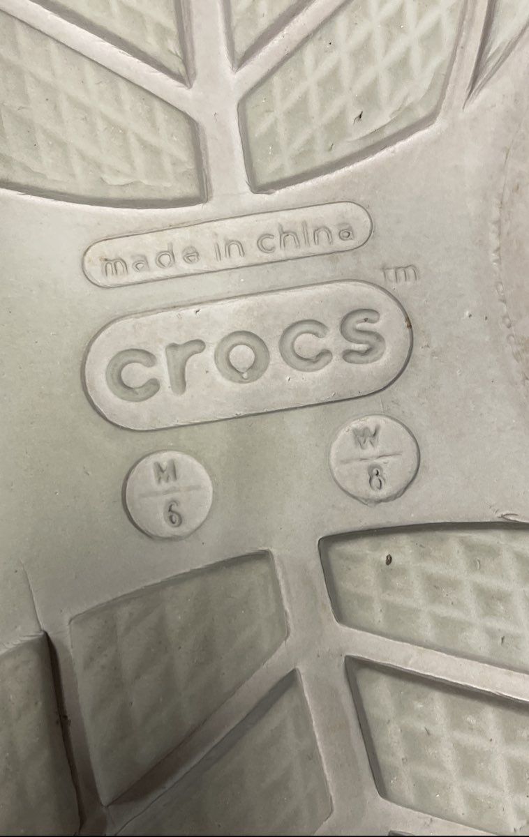 Crocs Mammoth Grey Zebra Print Fleece Lined Clogs Women's Size 8 Men's Size 6