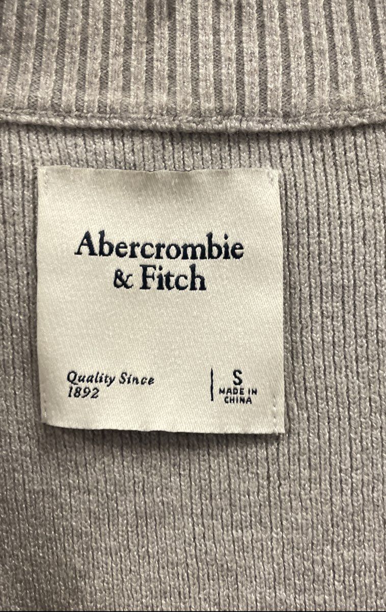 Abercrombie & Fitch Women's Beige Crew Neck V-Stitch Ribbed Knit Sweater Sz S