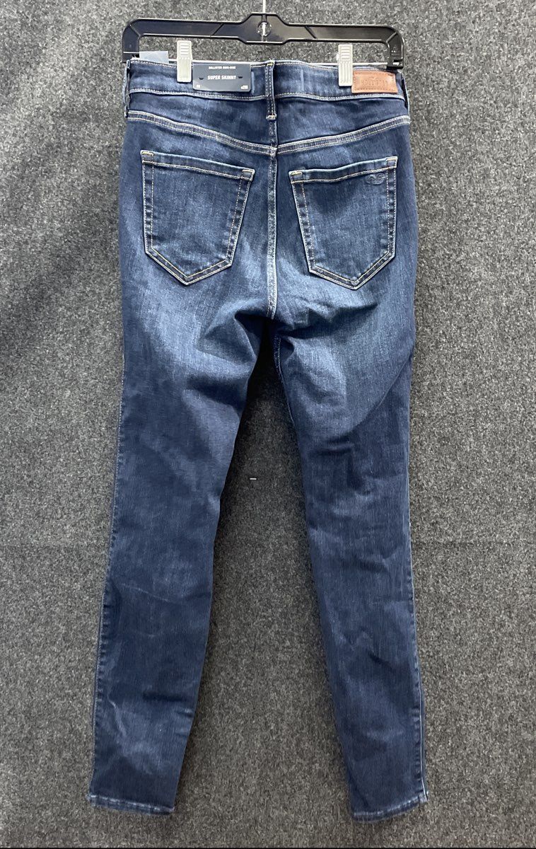 Hollister Women's Dark Blue High-Rise Super Skinny Jeans Soft Stretch Sz 8R NWT