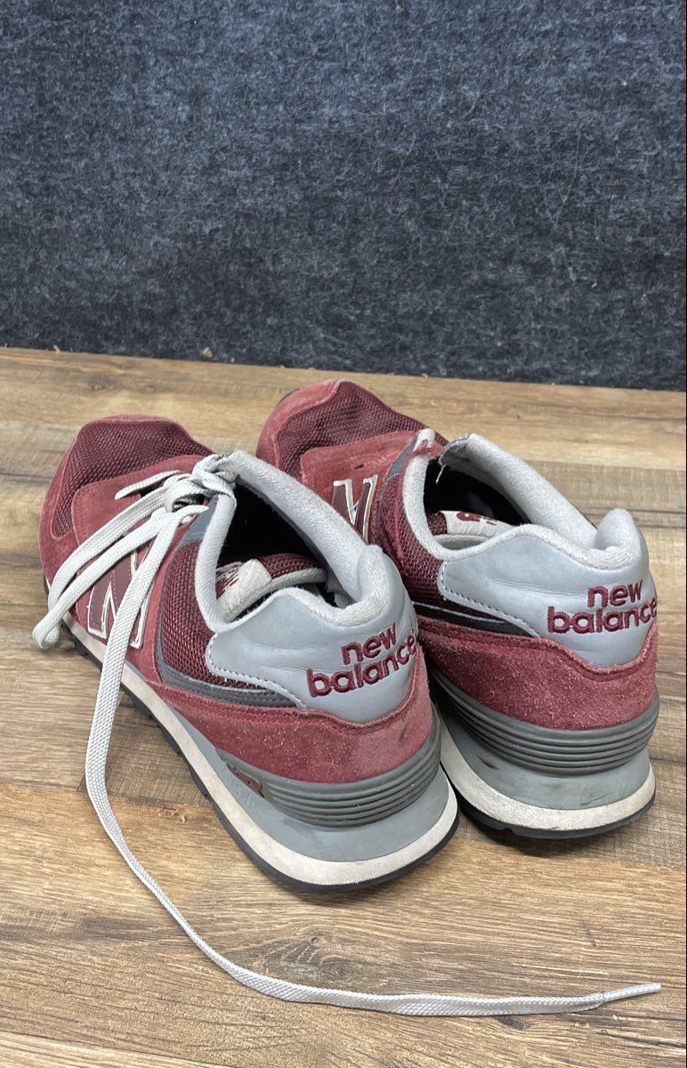 New Balance 574 Burgundy Red Running Lifestyle Shoes Men's Size 10.5