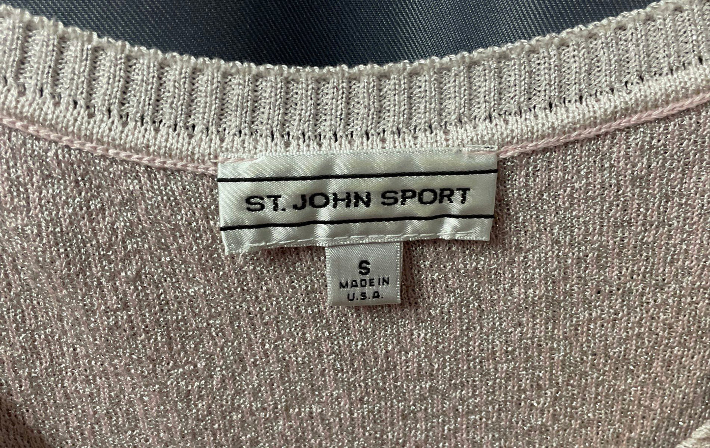 St. John Sport Women's Pink Silver Metallic Knit Sleeveless Top Tank Sz S USA