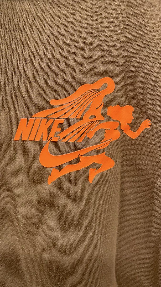 Nike Men's Brown Club Victory Graphic Pullover Hoodie Size Large