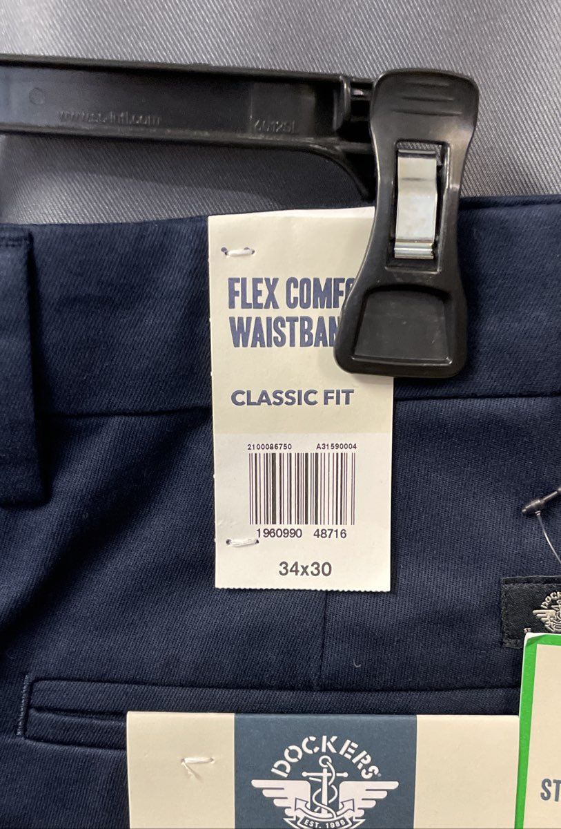 Dockers Navy Blue Signature Iron Free Khaki Classic Fit Pants Mens NWT 34x30