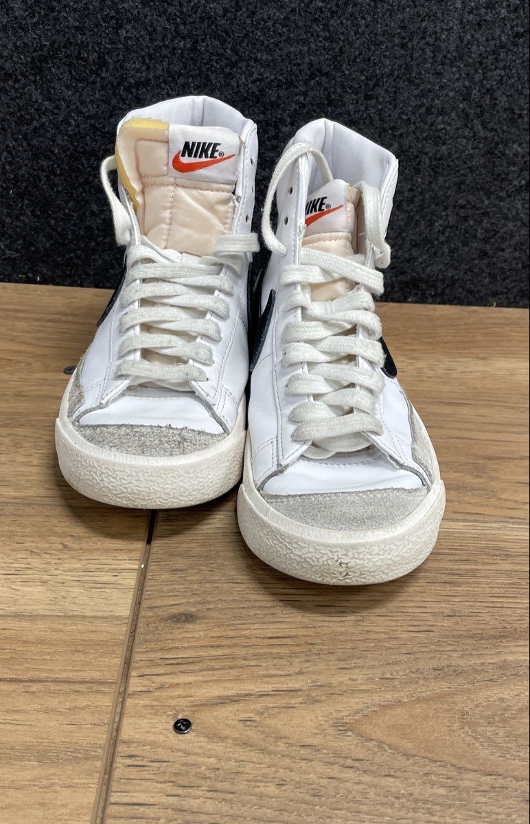 Nike Blazer Mid '77 Vintage White Black Women's Sneakers Size 6.5