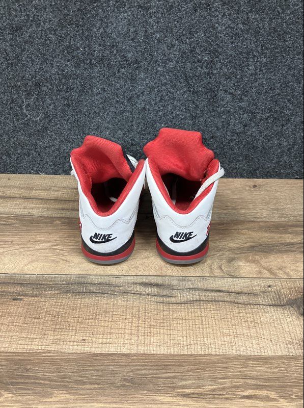 Nike Air Jordan 5 Retro Fire Red White Black Toddler Sneakers Size 10C