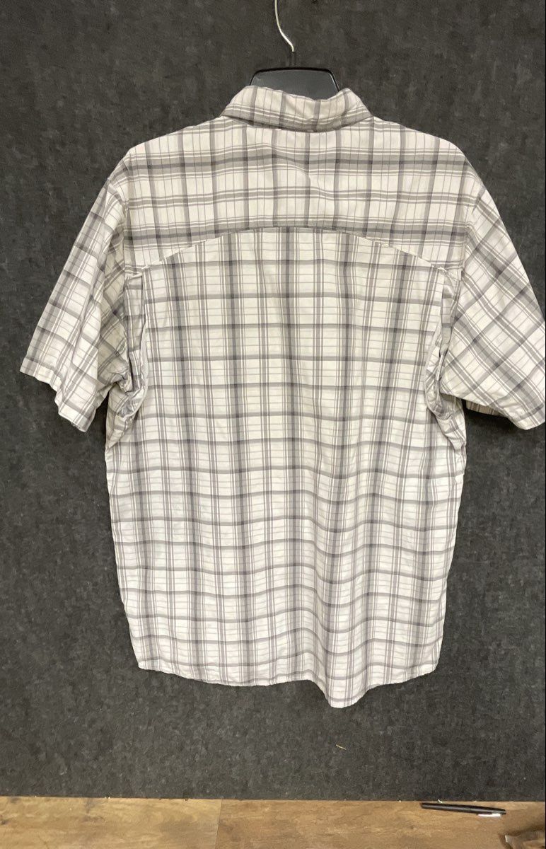 The North Face Men's Short Sleeve Button Up Shirt White Grey Plaid Hiking Sz L