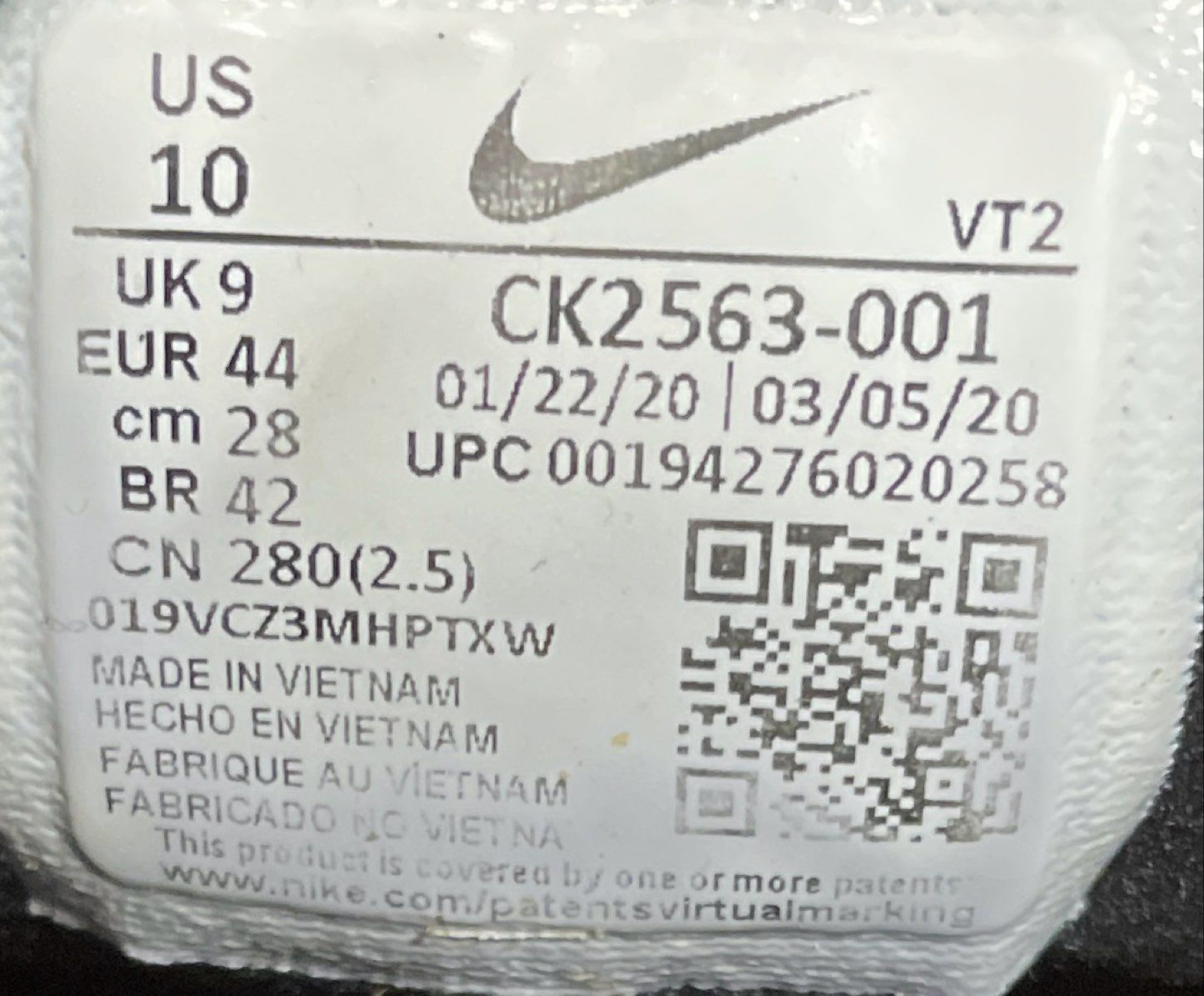 Nike Legend React 3 Black White Men's Running Shoes Size 10