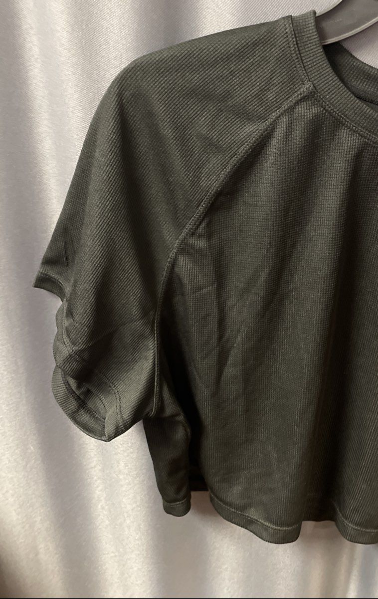 Halara Women's Black Short Sleeve Raglan Ribbed Crop Top Sz L NWT
