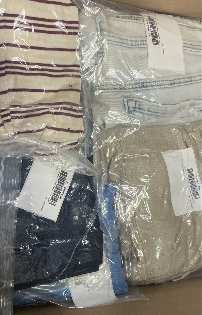 20 Lb Bulk Lot Assorted Brand Reseller Clothing Men Women Nike Free People MK