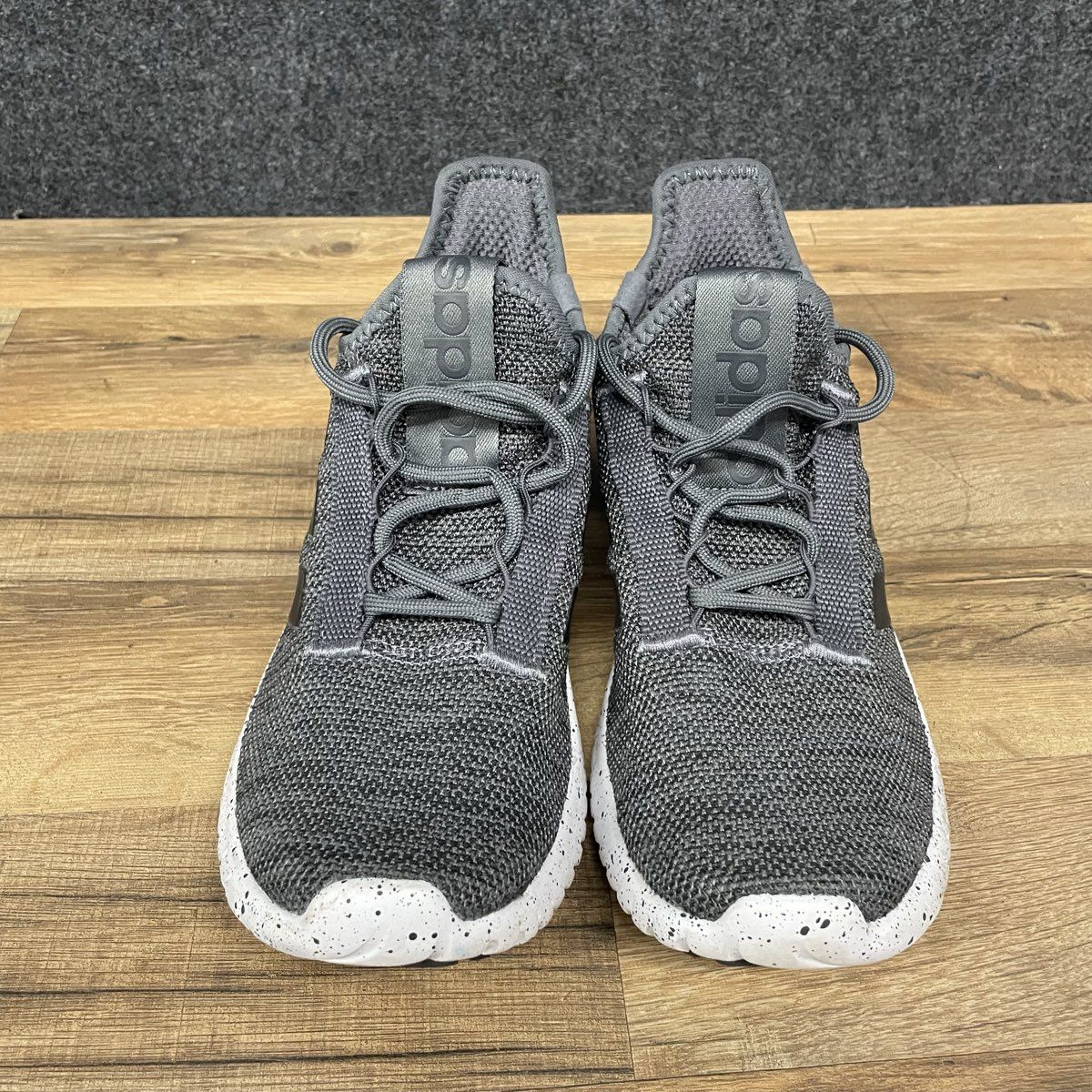 Adidas Kaptir 2.0 Grey Carbon Speckled Running Shoes Men's Size 8