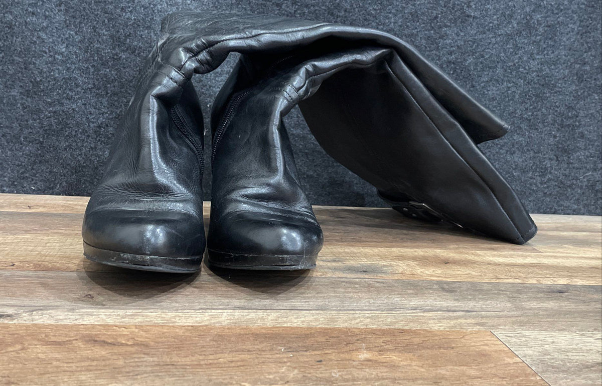 Black Leather Knee High Stiletto Boots Pointed Toe Buckle Zip Size 8