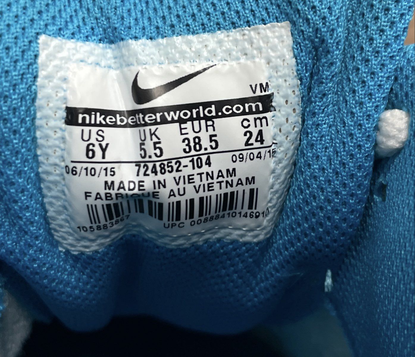 Nike Air Max 90 Leather GS White Metallic Silver Blue Sneaker Youth Size 6Y