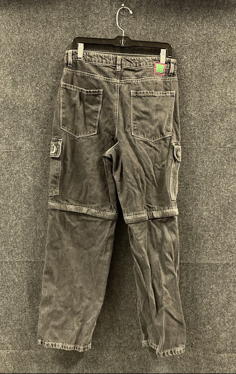 Empyre Women's Black Washed Loose Fit Zip Off Cargo Skate Jeans Size 10