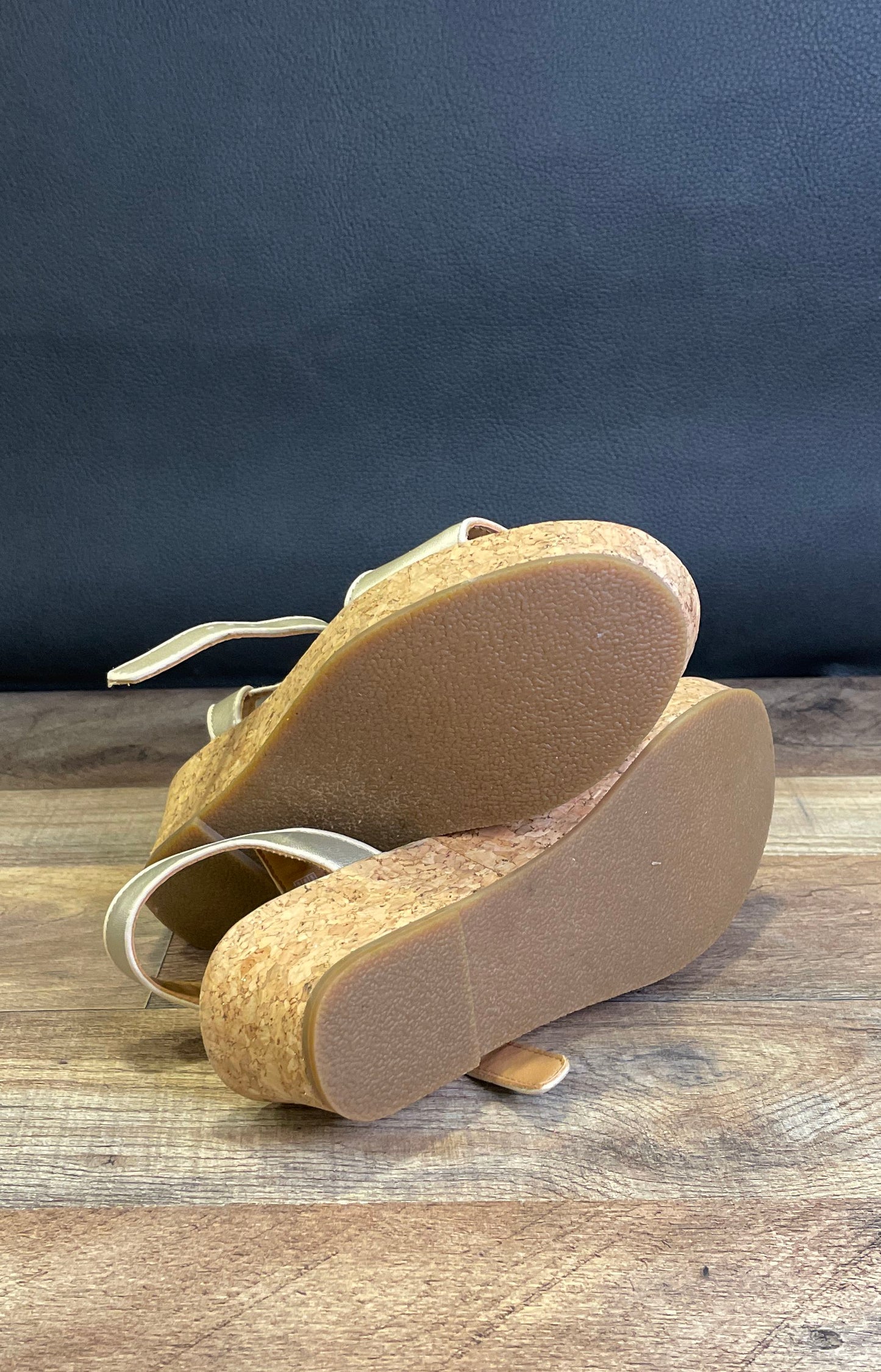 UGG Kari Metallic Gold Cork Platform Wedge Sandals Kids Size 4