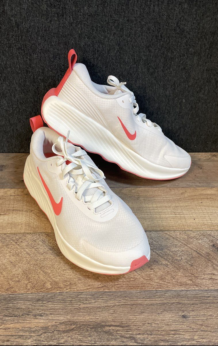 Nike Motiva White Bright Crimson Pink Walking Running Shoes Women's Size 9.5